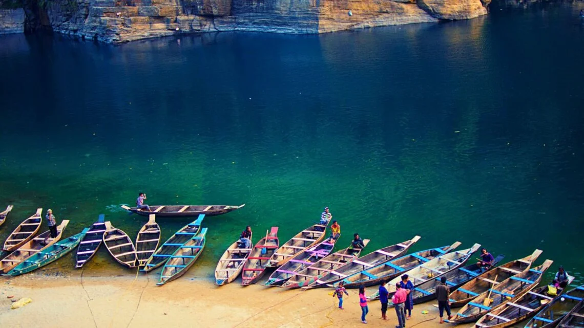 Dawki Umngot River