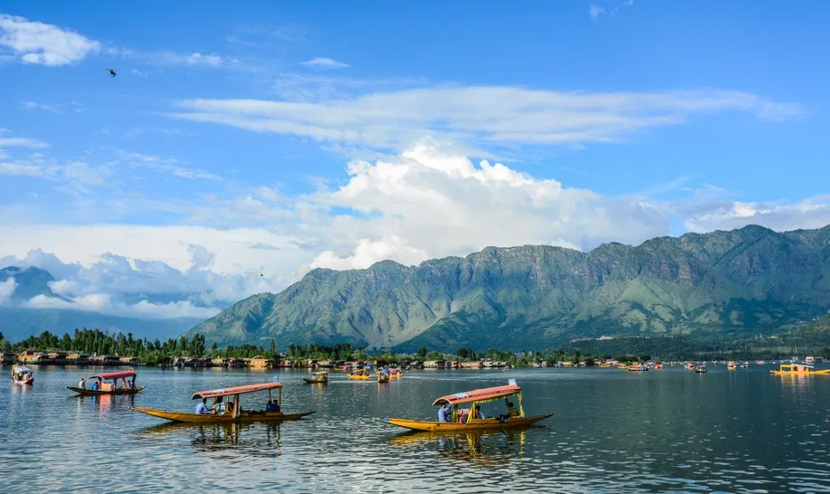 Dal Lake Shikara Ride: