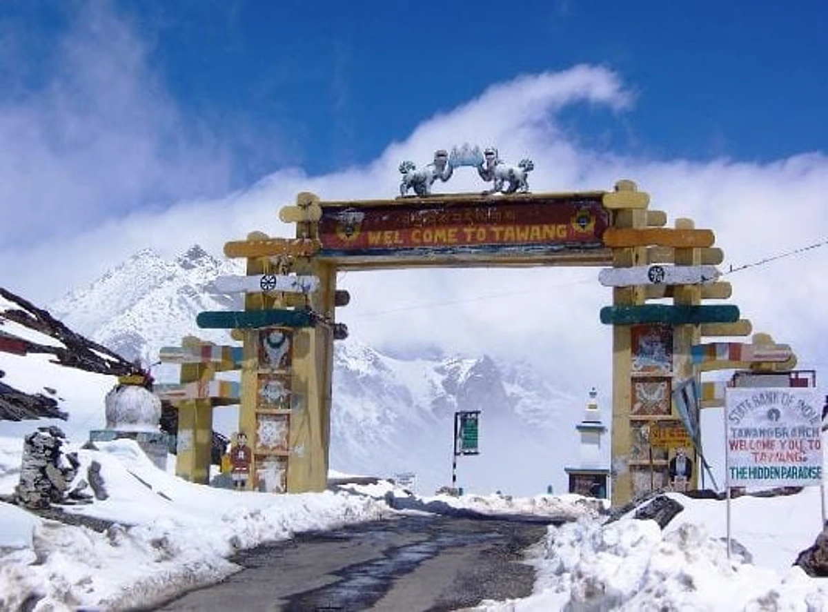 Snowfall in Tawang